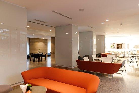 Molo44 lounge bar & bistrot